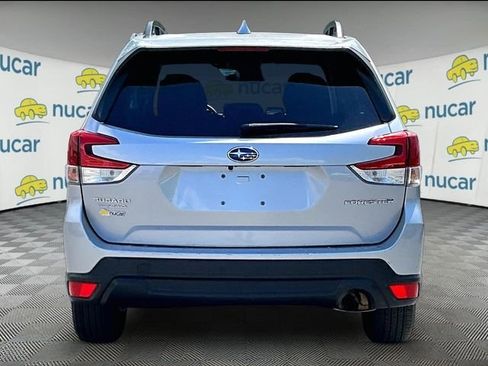 Used 2023 Subaru Forester Premium AWD/4WD image 4