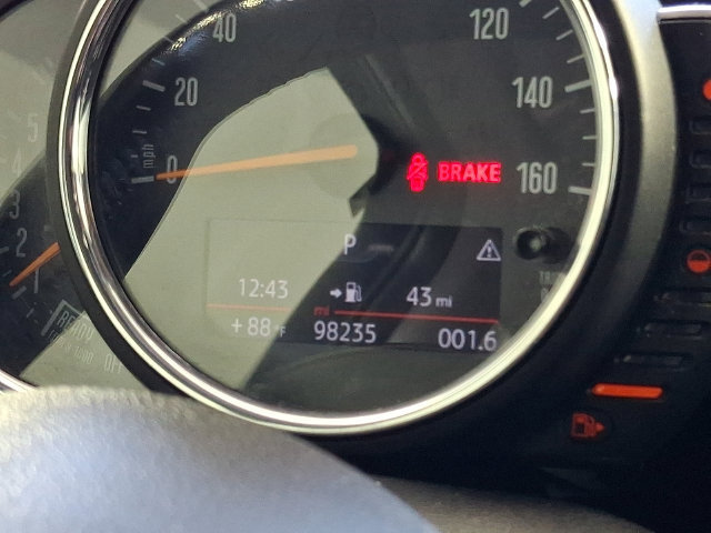 Used 2016 MINI Cooper 4-Door Hardtop FWD image 20