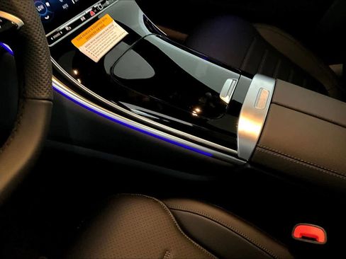 New 2026 Mercedes-Benz GLC 300 GLC 300 image 11