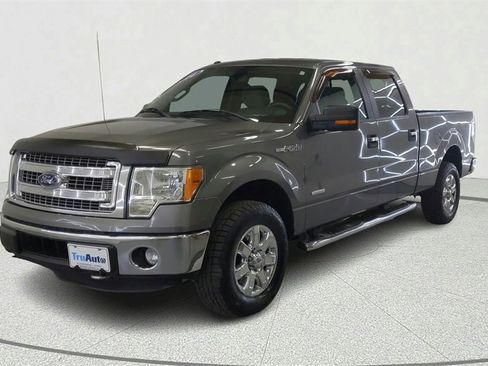 Used 2014 Ford F150 XLT w/ XTR Package image 12