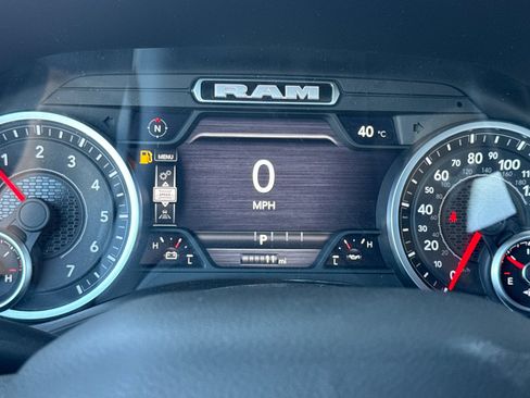 New 2026 RAM 1500 Express AWD/4WD image 22