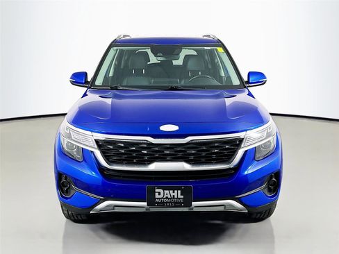 Used 2021 Kia Seltos EX image 3