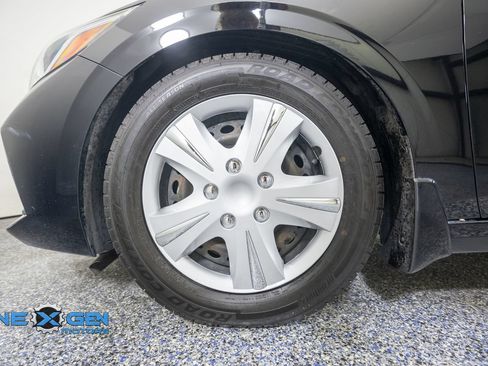 Used 2020 Nissan Sentra S FWD image 45