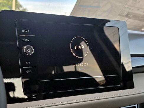 Used 2025 Volkswagen Taos S FWD image 15
