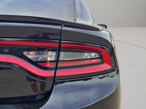 Used 2018 Dodge Charger GT w/ Driver Confidence Group AWD/4WD image 10