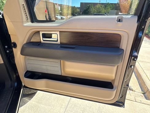Used 2013 Ford F150 Lariat w/ Mid Equipment Group AWD/4WD image 15