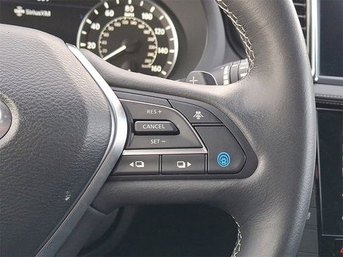 Used 2024 INFINITI QX50 Pure image 10