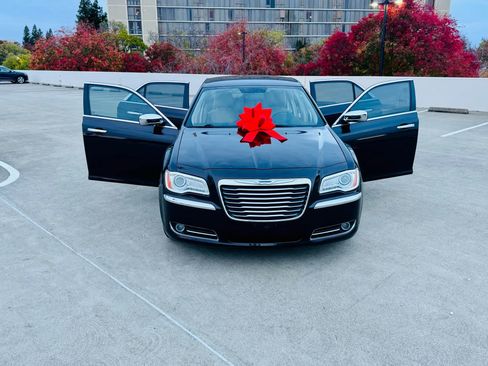 Used 2012 Chrysler 300 Limited RWD image 48