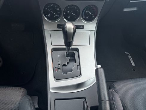 Used 2011 MAZDA MAZDA3 s Sport image 11
