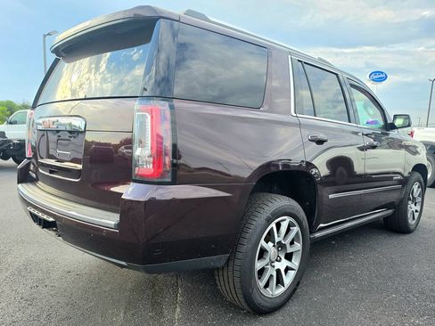 Used 2017 GMC Yukon Denali AWD/4WD image 11