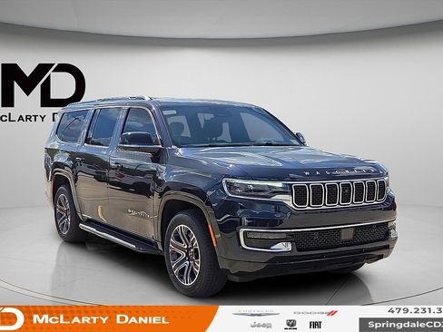 New 2025 Jeep Wagoneer L 4WD w/ Convenience Group I image 1