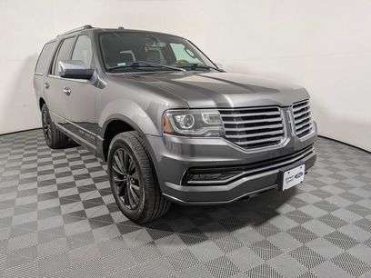 Used 2016 Lincoln Navigator Select