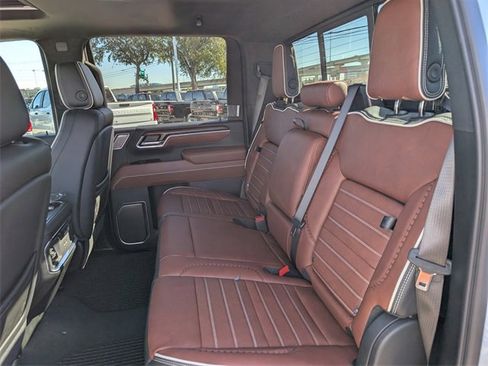New 2026 GMC Sierra 2500 Denali Ultimate image 21