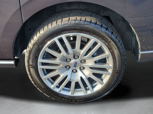 Used 2022 Ford Expedition Max Limited AWD/4WD image 34
