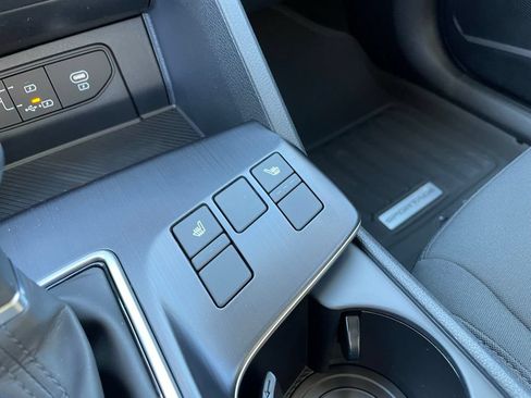 New 2026 Kia Sportage LX w/ LX Convenience Package FWD image 19