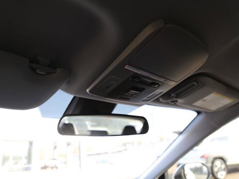 Used 2021 Toyota Camry LE image 19