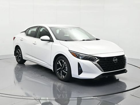 Certified 2024 Nissan Sentra SV FWD image 3