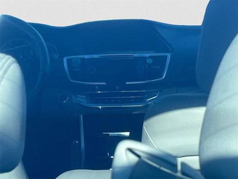 Used 2013 Honda Accord EX-L image 7