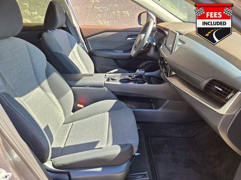Used 2022 Nissan Rogue SV AWD/4WD image 20