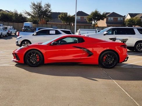 Used 2024 Chevrolet Corvette Stingray Preferred Conv w/ 2LT image 12