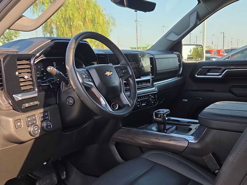 Used 2023 Chevrolet Silverado 1500 LTZ w/ LTZ Premium Texas Edition AWD/4WD image 10