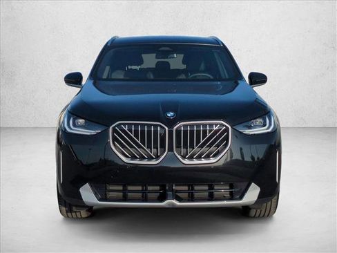 Used 2026 BMW X3 xDrive30 w/ Premium Package AWD/4WD image 2