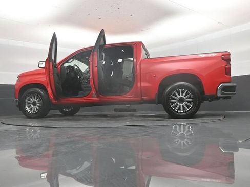 Used 2020 Chevrolet Silverado 1500 LT w/ Texas Edition AWD/4WD image 60