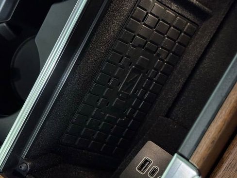 New 2025 Lincoln Navigator L Black Label image 35