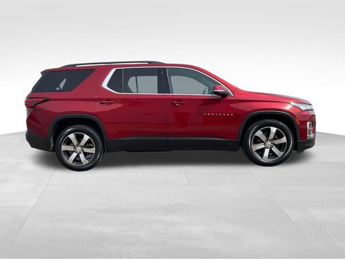 Used 2023 Chevrolet Traverse LT w/ LT Premium Package AWD/4WD image 28