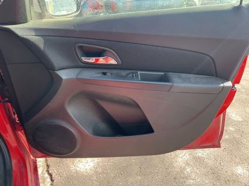 Used 2016 Chevrolet Cruze LT image 26