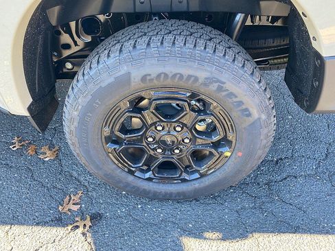 New 2025 Ford Ranger XLT image 43