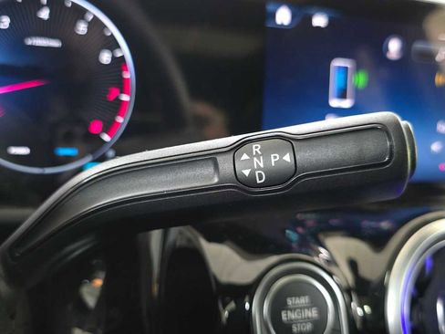 Certified 2026 Mercedes-Benz GLA 250 4MATIC image 37