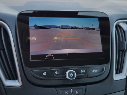 Used 2025 Chevrolet Malibu LT image 22