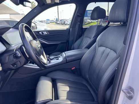 Used 2019 BMW X5 xDrive40i w/ Executive Package image 21
