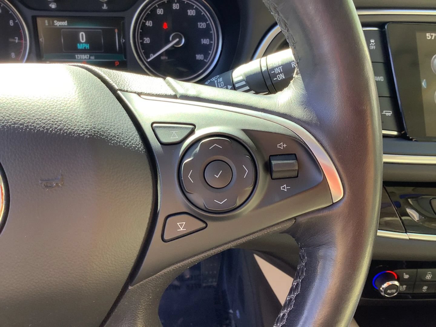 Used 2018 Buick Enclave Premium w/ Experience Buick Package AWD/4WD image 40