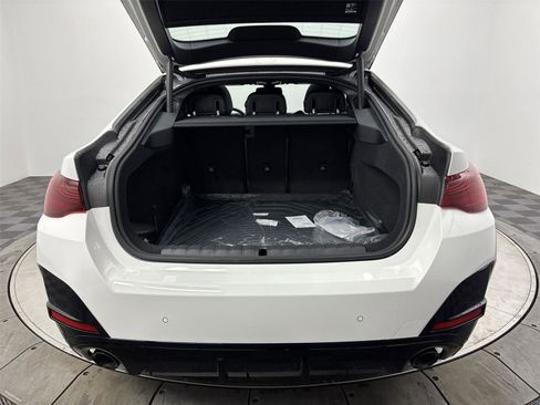 New 2026 BMW 430i xDrive w/ M Sport Package image 21