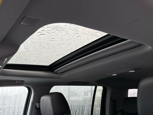 Used 2020 Cadillac Escalade ESV Luxury image 10