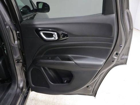 Used 2023 Jeep Compass Latitude AWD/4WD image 21