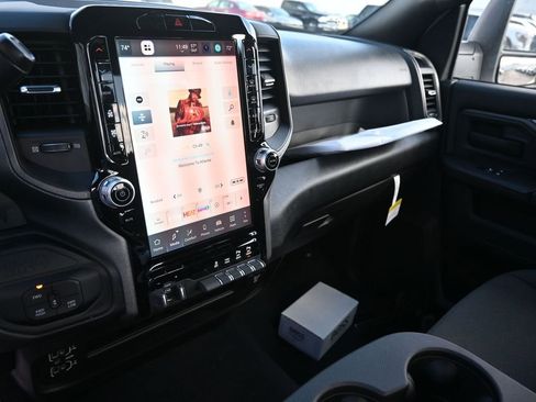 New 2025 RAM 2500 Tradesman image 19