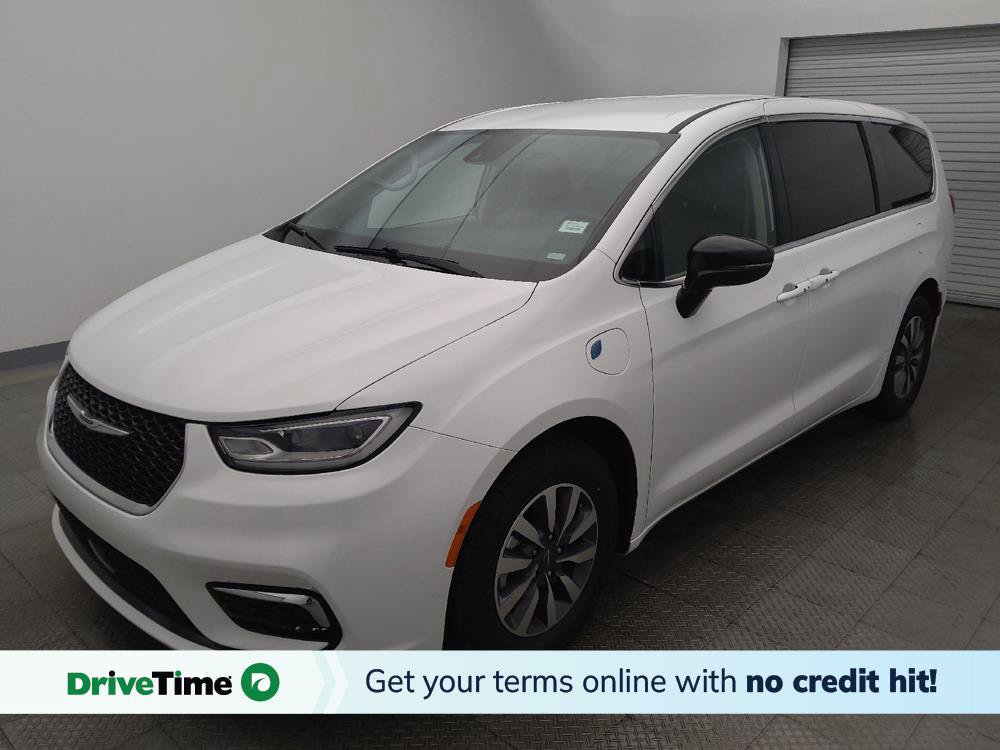 Used 2024 Chrysler Pacifica Limited FWD image 1