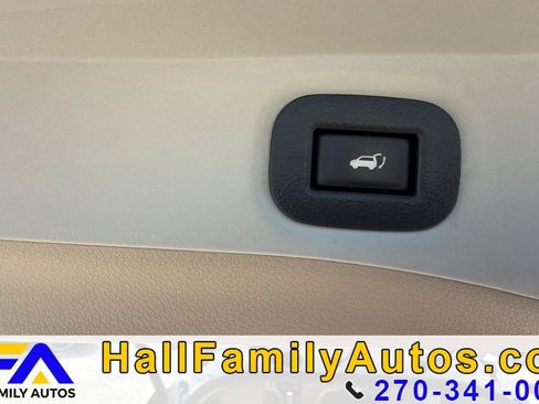 Used 2015 Nissan Rogue SL w/ SL Premium Package FWD image 11