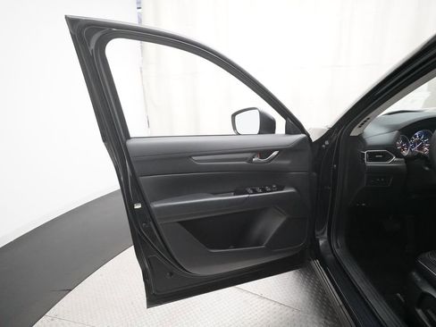 Used 2025 MAZDA CX-5 AWD 2.5 S w/ Preferred Package image 30
