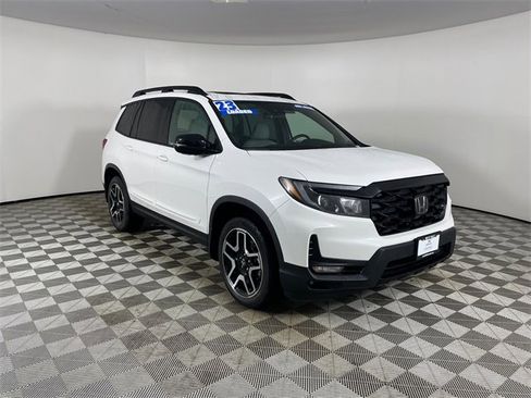 Certified 2023 Honda Passport Elite image 27