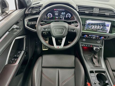 Used 2025 Audi Q3 2.0T Premium Plus w/ Premium Plus Package AWD/4WD image 21