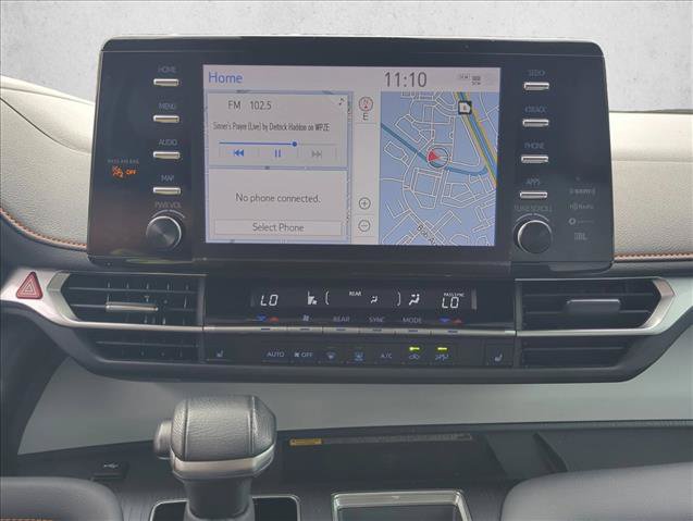 Certified 2024 Toyota Sienna XSE w/ XSE Plus Package FWD image 17