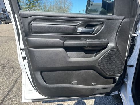 New 2026 RAM 1500 Express image 11