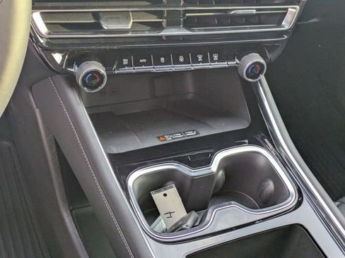 New 2026 Chevrolet Traverse LT w/ Midnight/Sport Edition image 21