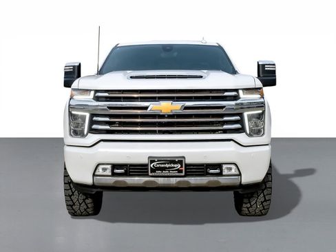 Used 2021 Chevrolet Silverado 2500 High Country w/ Z71 Off-Road Package image 3
