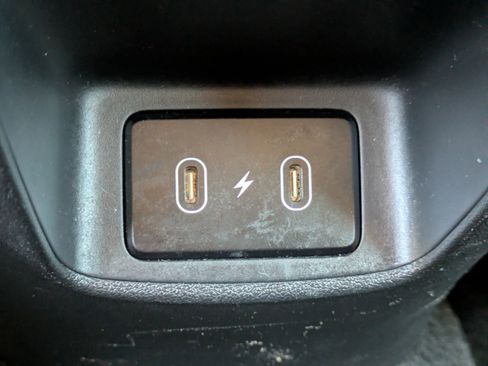 Certified 2024 Hyundai Elantra Limited image 13