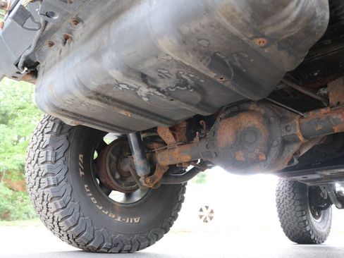 Used 2006 Jeep Wrangler X w/ Tire & Wheel Group (Ecco) AWD/4WD image 54
